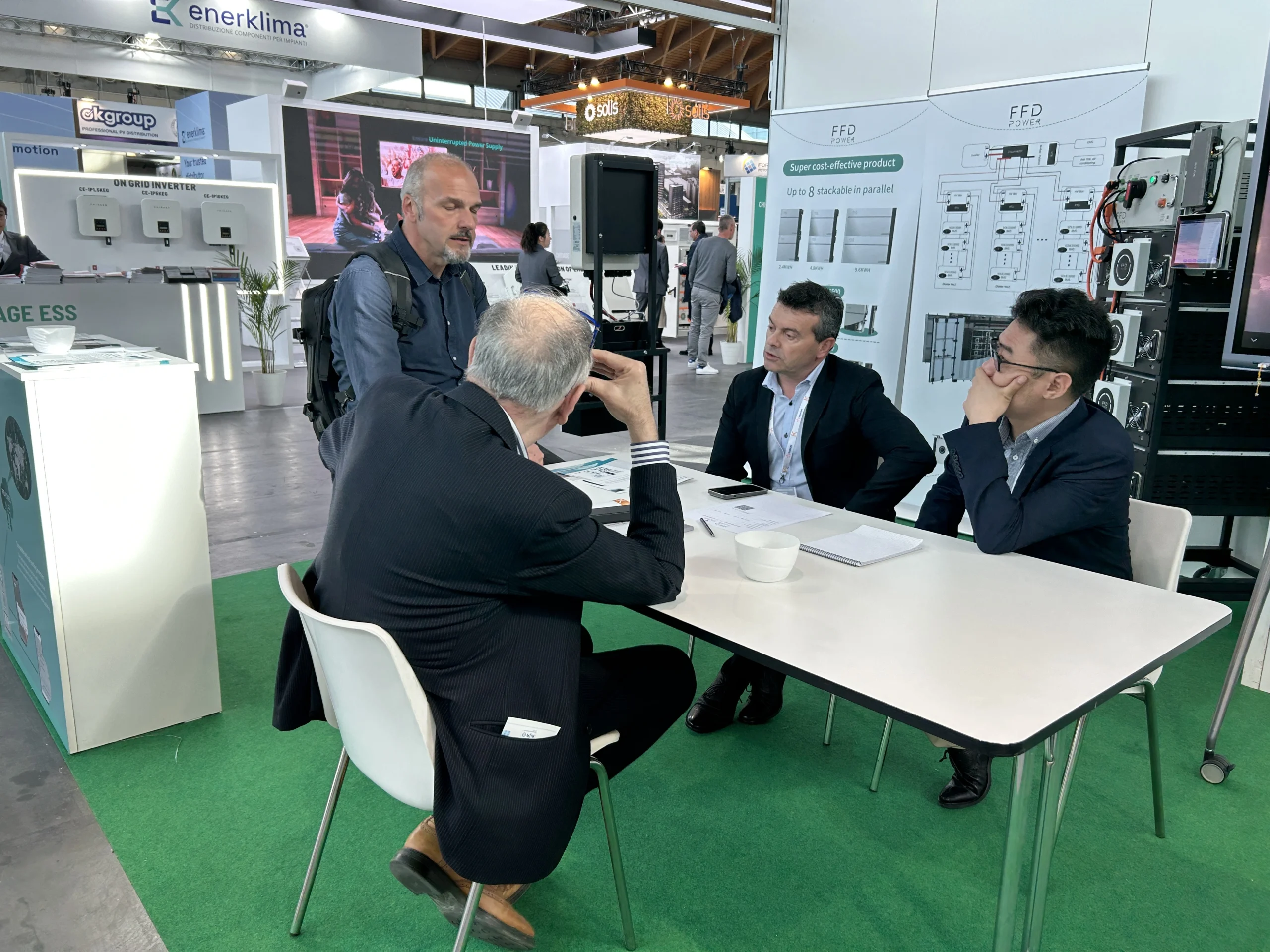 00e09e2e6fdb04a2f3d1264742f4212