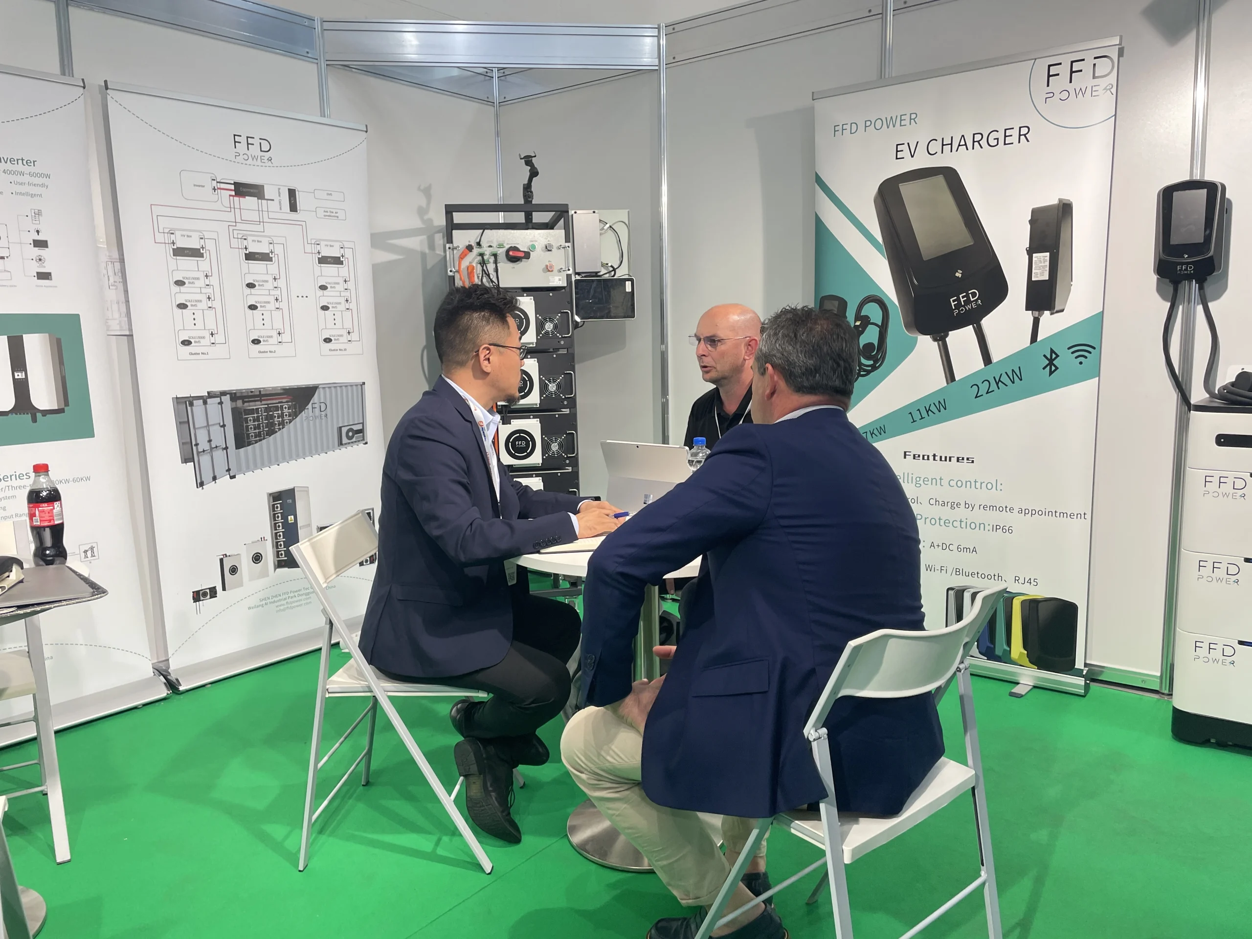 02E08B3B-C681-49DC-885A-EAC0851F1B9B