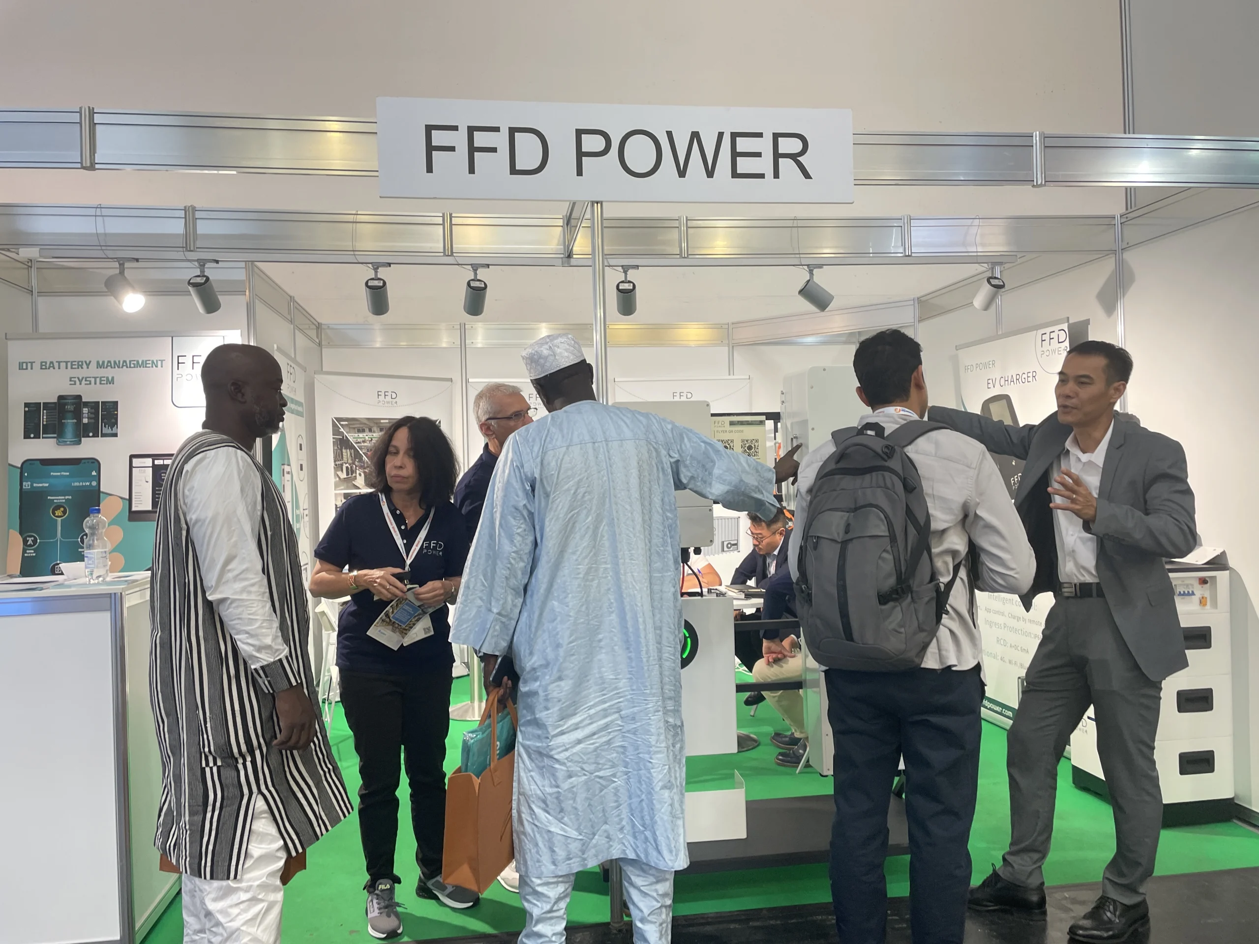 1D25E4C3-F8F6-494C-8A28-A1FC1477AB4E