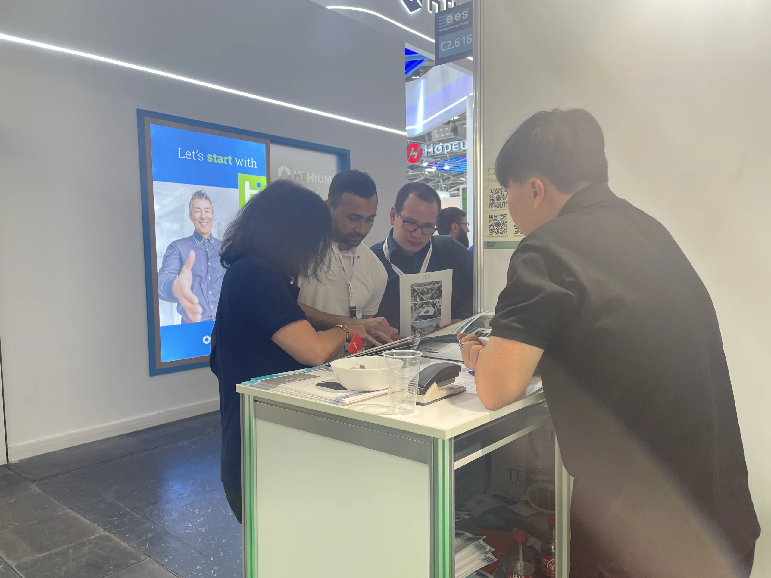 C241DA09-4EAA-4E9C-8466-82CF985D3993